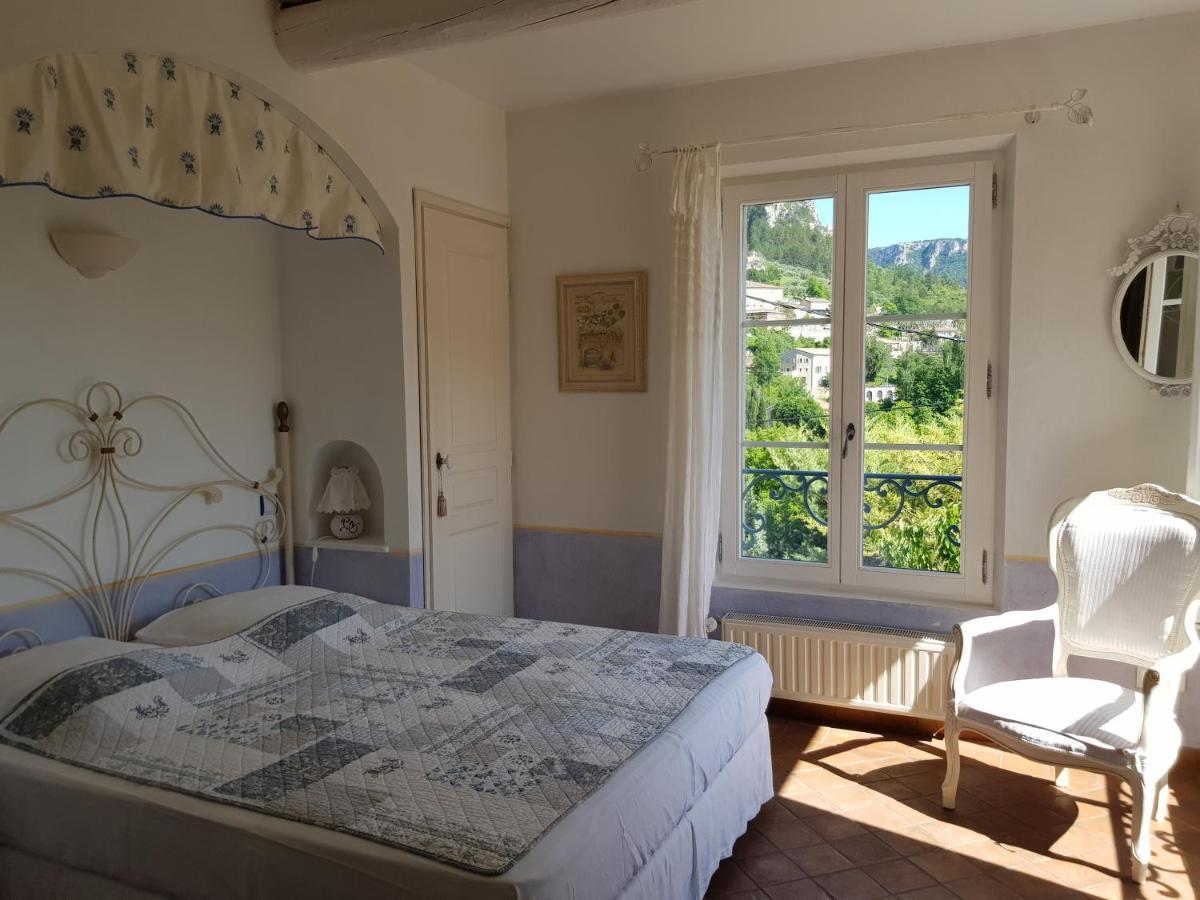 Bed and Breakfast Bastide Des Oliviers Мустьє-Сент-Марі Екстер'єр фото